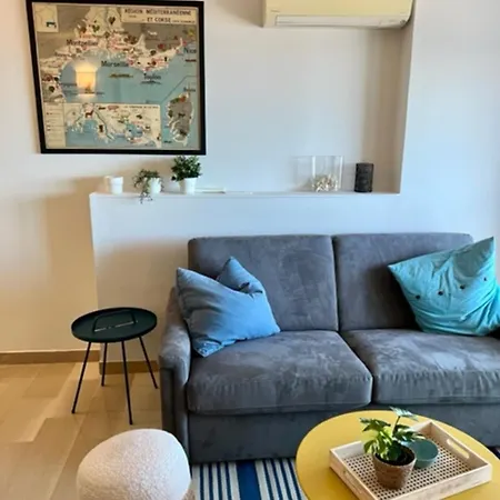 Casa vacanze Sea View Near Ilette - Sleeps 4 - Parking