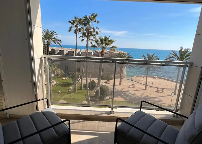 Feriehus Sea View Near Ilette - Sleeps 4 - Parking *