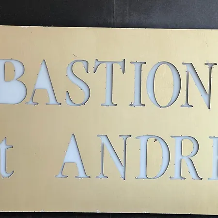 Sea View Near Ilette - Sleeps 4 - Parking Antibes