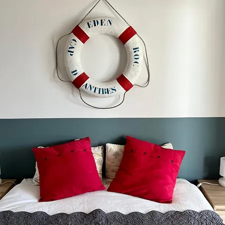 Sea View Near Ilette - Sleeps 4 - Parking 別荘 *