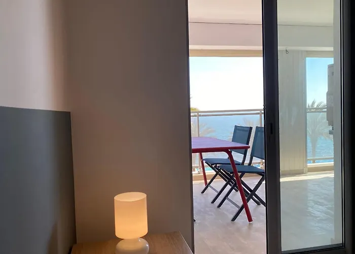 Sea View Near Ilette - Sleeps 4 - Parking